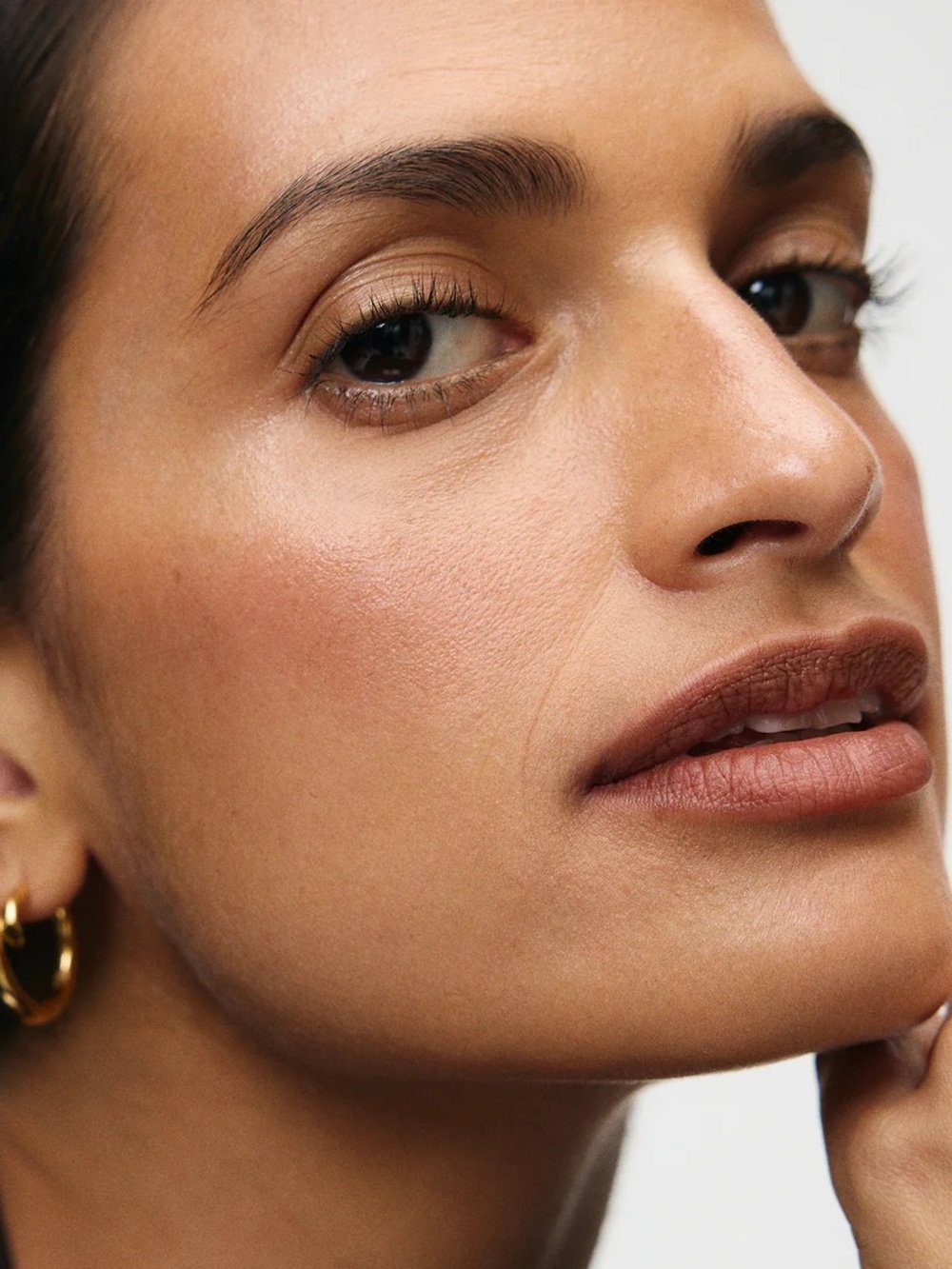 Merit Signature Lip Lightweight Lip Blush in Bespoke - Picture 7 of 9